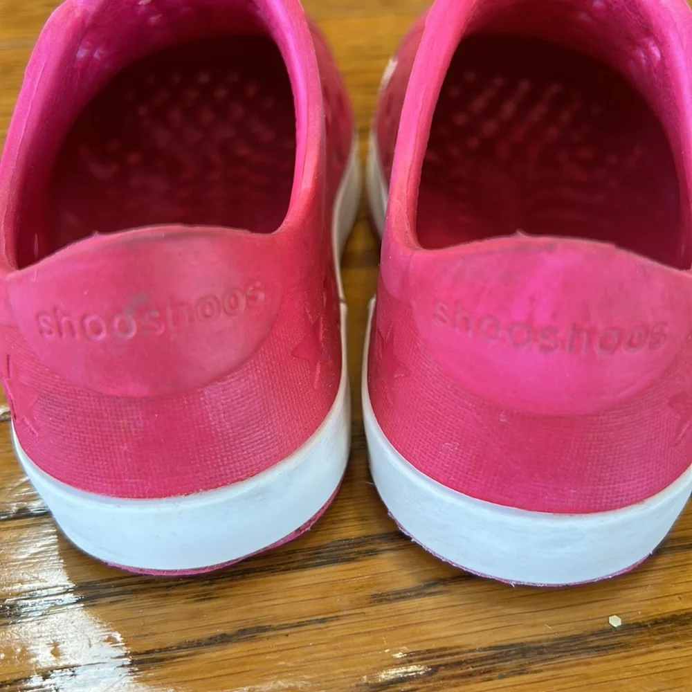 Shooshoos brand hot